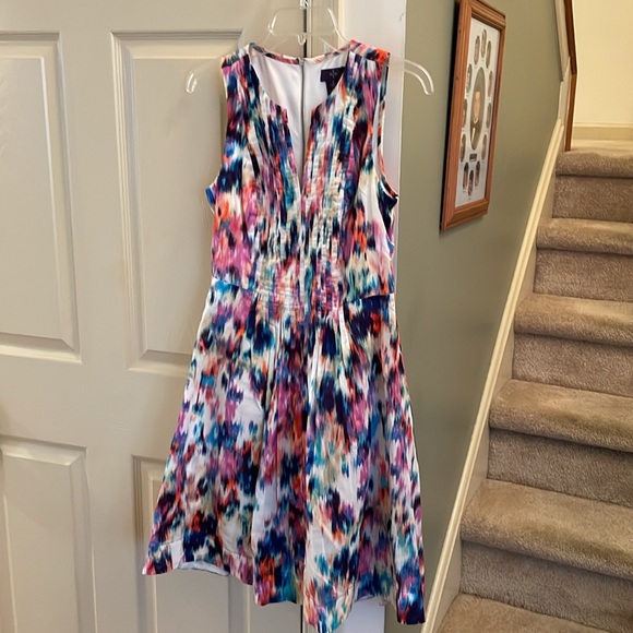 Multi print dress size 2 - Picture 3 of 8